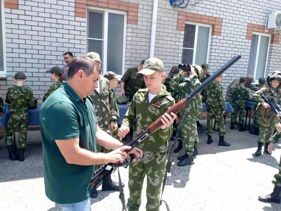 От плаца заставы до кавказских троп: один день настоящих патриотов От плаца заставы до кавказских троп: один день настоящих патриотов