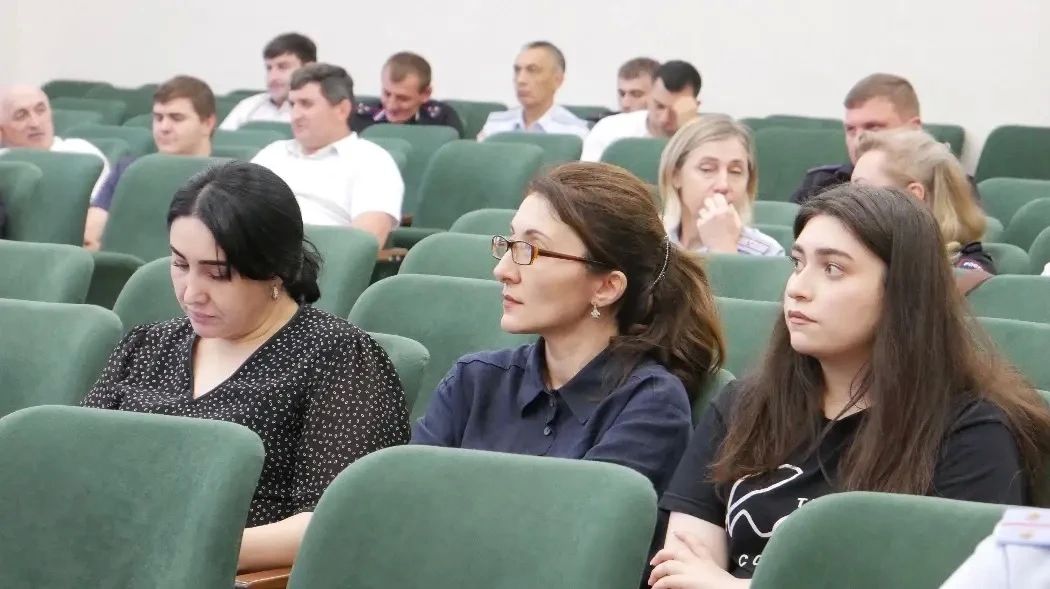 В МВД по КЧР состоялась лекция с личным составом по организации и защите избирательного процесса В МВД по КЧР состоялась лекция с личным составом по организации и защите избирательного процесса