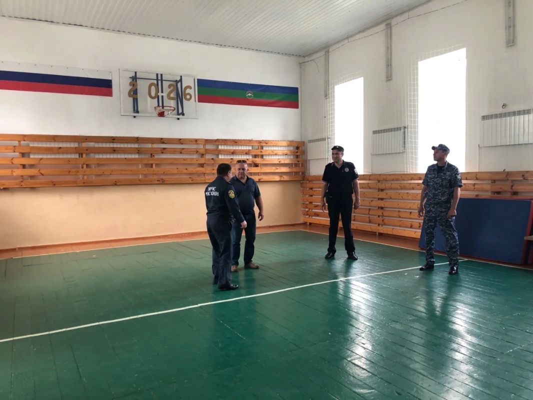 Сотрудники МЧС России провели обследование объектов на территории Урупского и Зеленчукского районов Сотрудники МЧС России провели обследование объектов на территории Урупского и Зеленчукского районов