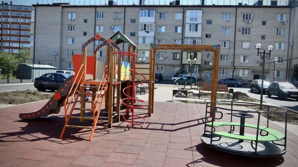 Благоустроенные дворы – благоустроенный Черкесск Благоустроенные дворы – благоустроенный Черкесск
