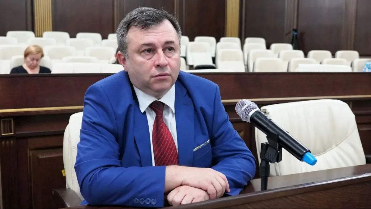 В Народном Собрании КЧР состоялась экстренная 26 сессия VII созыва В Народном Собрании КЧР состоялась экстренная 26 сессия VII созыва