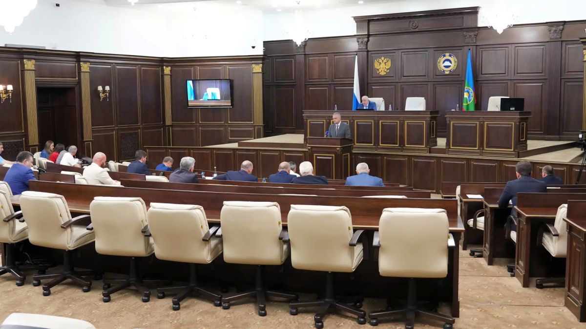 В Парламенте КЧР состоялась экстренная 26 сессия VII созыва В Парламенте КЧР состоялась экстренная 26 сессия VII созыва