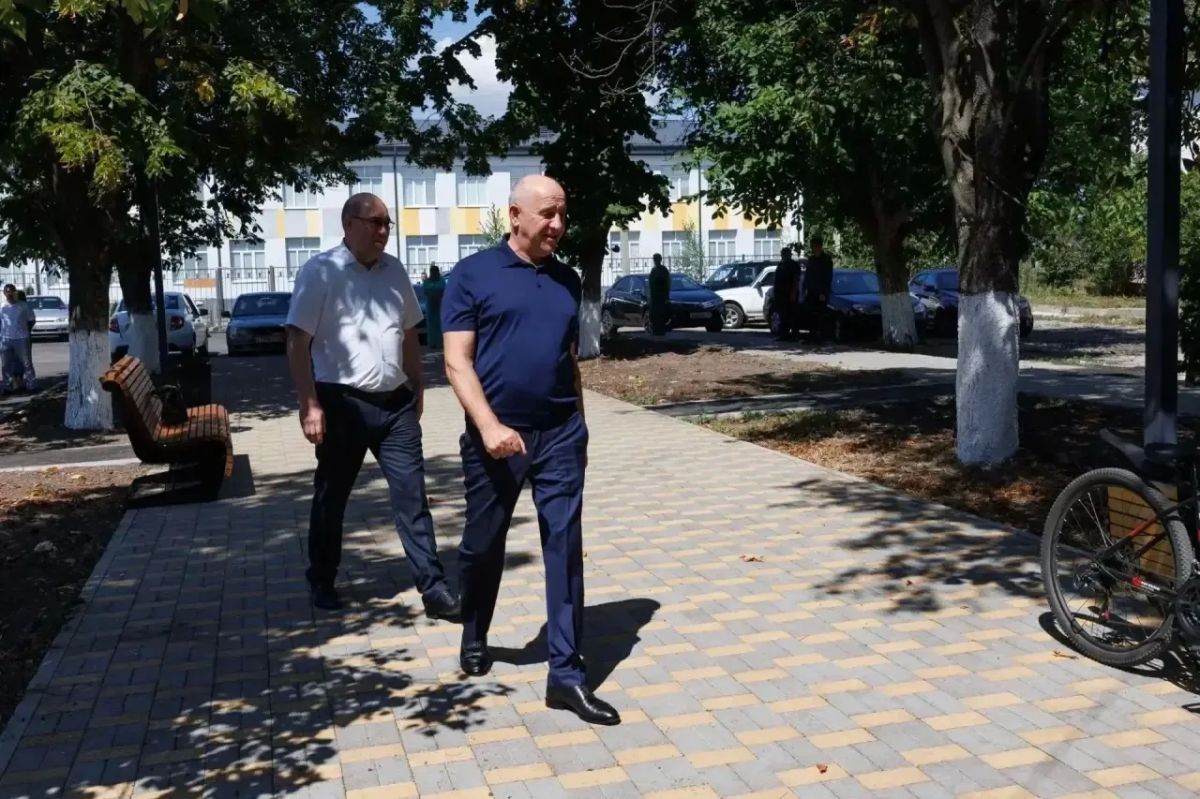 Рашид Темрезов: Добрый день! Сегодня с рабочей поездкой посетил Ногайский район Рашид Темрезов: Добрый день! Сегодня с рабочей поездкой посетил Ногайский район