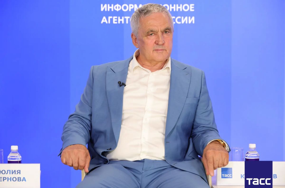 Главное из заявлений, а также фоторепортаж с пресс-конференции в Региональном информационном центре "ТАСС Кавказ" в Пятигорске, посвященной проведению 22-28 августа в Карачаево-Черкесской Республике (КЧР) молодежного... Главное из заявлений, а также фоторепортаж с пресс-конференции в Региональном информационном центре "ТАСС Кавказ" в Пятигорске, посвященной проведению 22-28 августа в Карачаево-Черкесской Республике (КЧР) молодежного...