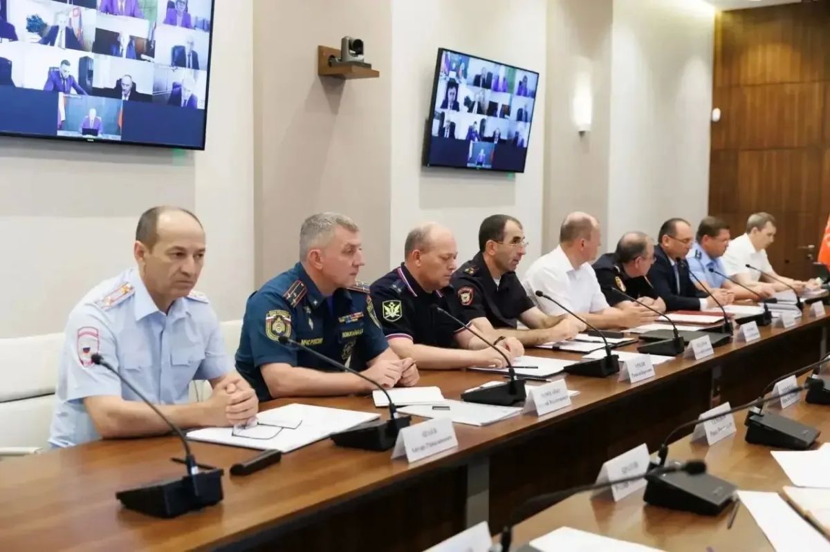 Алексей Баскаев: Безопасность превыше всего: Глава республики провел заседание АТК КЧР Алексей Баскаев: Безопасность превыше всего: Глава республики провел заседание АТК КЧР