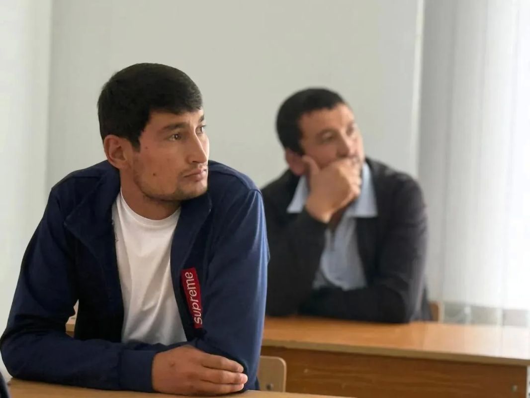 В КЧР завершился второй этап проекта по адаптации трудовых мигрантов В КЧР завершился второй этап проекта по адаптации трудовых мигрантов