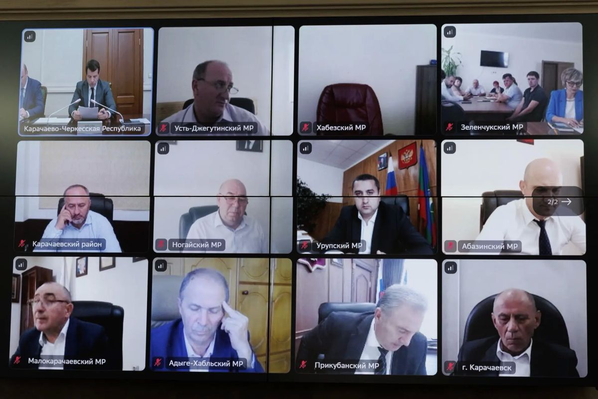 Под председательством премьер-министра Правительства КарачаевоЧеркесии Мурата Олеговича Аргунова прошло совещание по повышению эффективности системы обращения с твёрдыми коммунальными отходами на территории республики Под председательством премьер-министра Правительства КарачаевоЧеркесии Мурата Олеговича Аргунова прошло совещание по повышению эффективности системы обращения с твёрдыми коммунальными отходами на территории республики