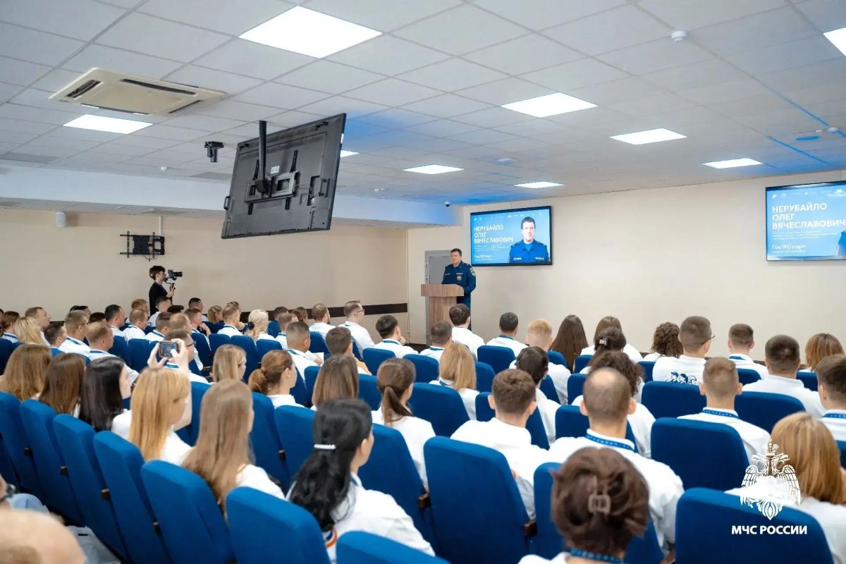 В Казани прошел первый Всероссийский сбор председателей молодежных советов территориальных органов и вузов МЧС России В Казани прошел первый Всероссийский сбор председателей молодежных советов территориальных органов и вузов МЧС России