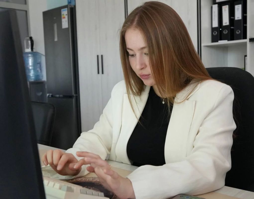 Всероссийский диктант «Россия - дом народов» Всероссийский диктант «Россия - дом народов»