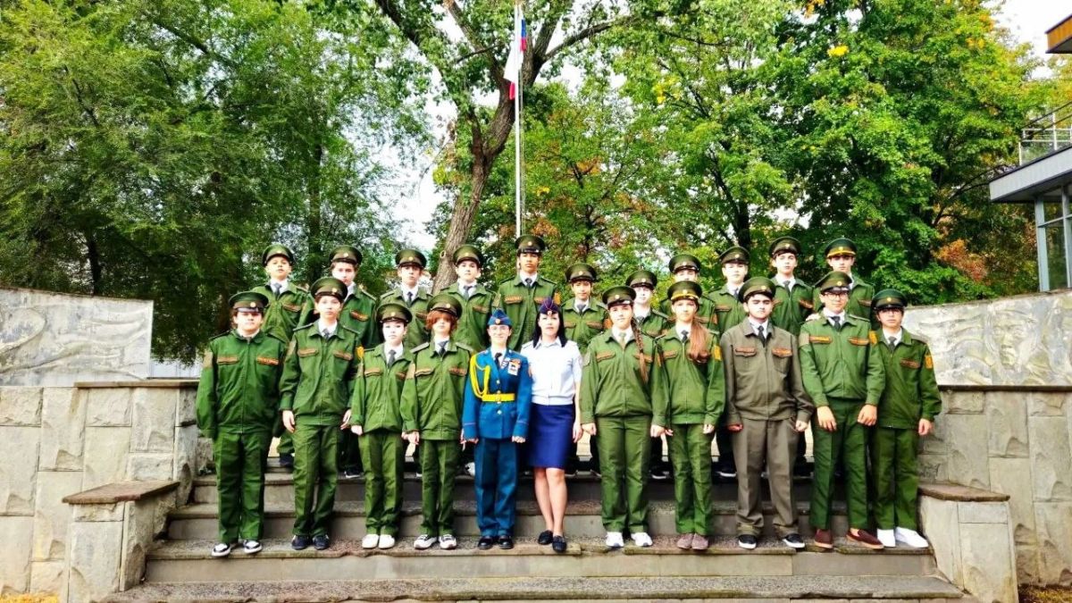 Сегодня в Центре военно-патриотического воспитания молодёжи «АВАНГАРД» инспектором по пропаганде безопасности дорожного движения Отдела МВД России по г. Черкесску была проведена профилактическая беседа с обучающимися... Сегодня в Центре военно-патриотического воспитания молодёжи «АВАНГАРД» инспектором по пропаганде безопасности дорожного движения Отдела МВД России по г. Черкесску была проведена профилактическая беседа с обучающимися...