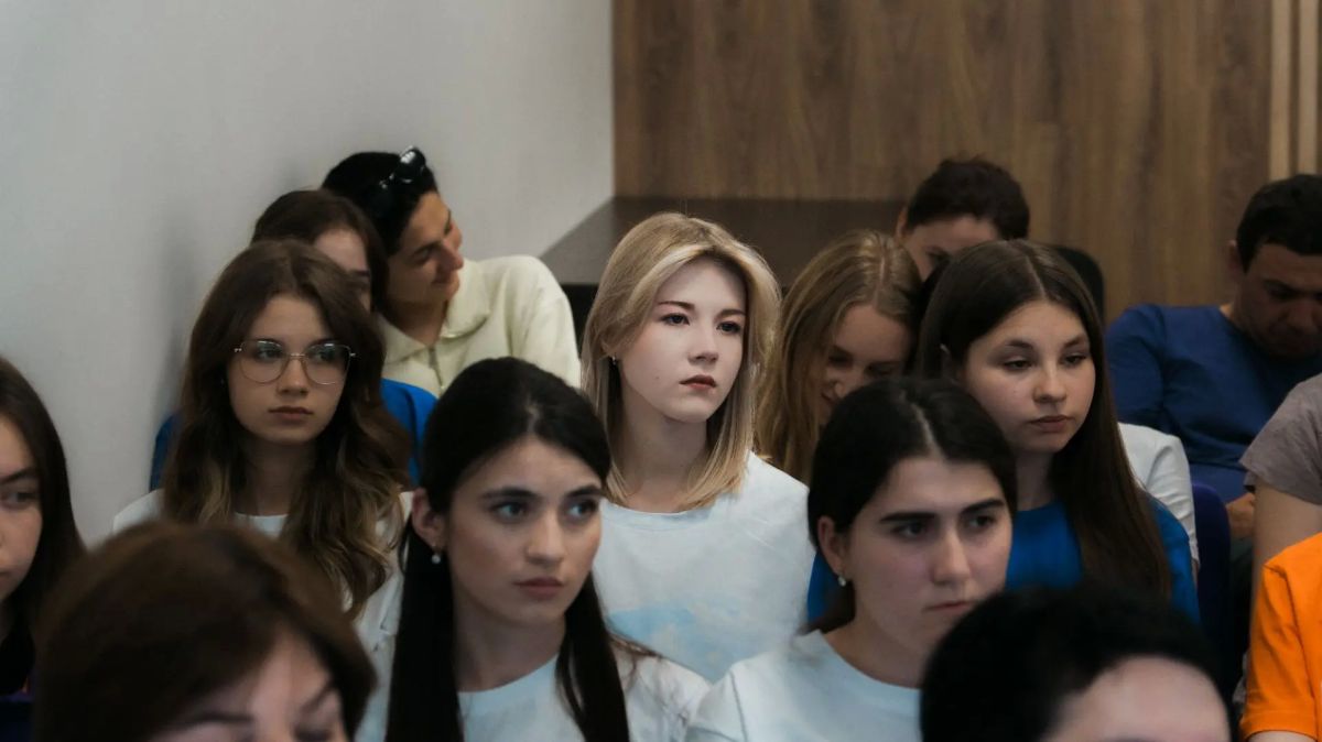 ИЗБИРАТЕЛЬНАЯ КОМИССИЯ КЧР ПРОВЕЛА ОБУЧЕНИЕ ДЛЯ ВОЛОНТЕРОВ ИЗБИРАТЕЛЬНАЯ КОМИССИЯ КЧР ПРОВЕЛА ОБУЧЕНИЕ ДЛЯ ВОЛОНТЕРОВ