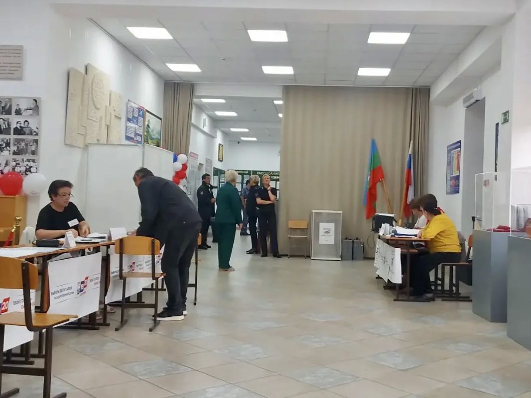 Жители Черкесска голосуют! Жители Черкесска голосуют!
