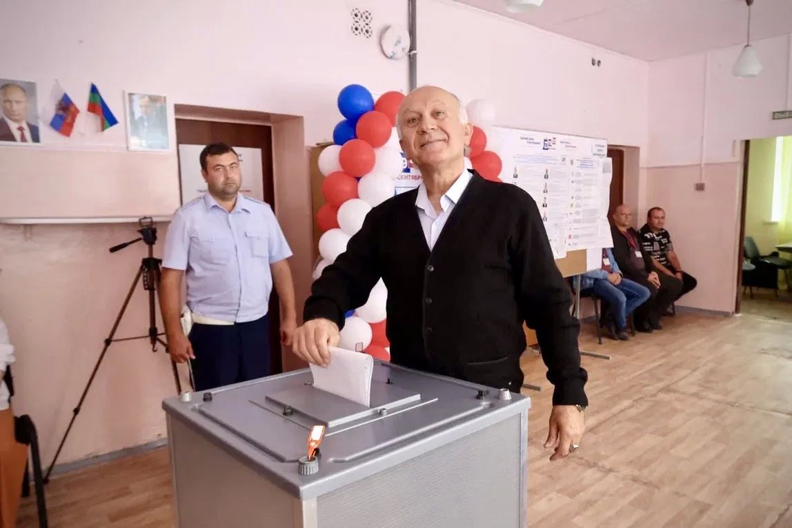Алексей Баскаев: Голосуем всей семьей, голосуем сердцем! Алексей Баскаев: Голосуем всей семьей, голосуем сердцем!