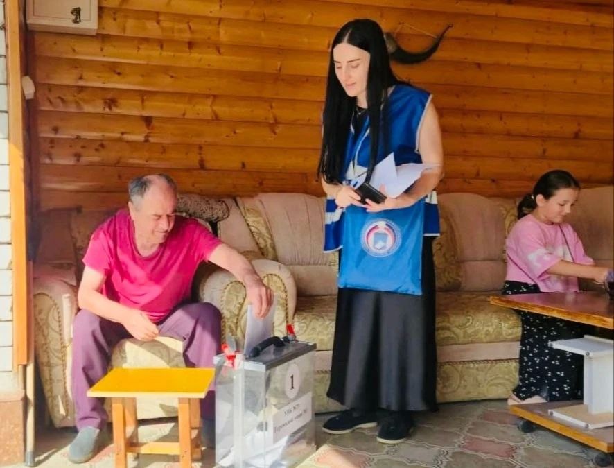 Избиратели, которые по состоянию здоровья, инвалидности или необходимости ухода за близкими не могут прийти на участок в дни голосования, могут проголосовать дома Избиратели, которые по состоянию здоровья, инвалидности или необходимости ухода за близкими не могут прийти на участок в дни голосования, могут проголосовать дома