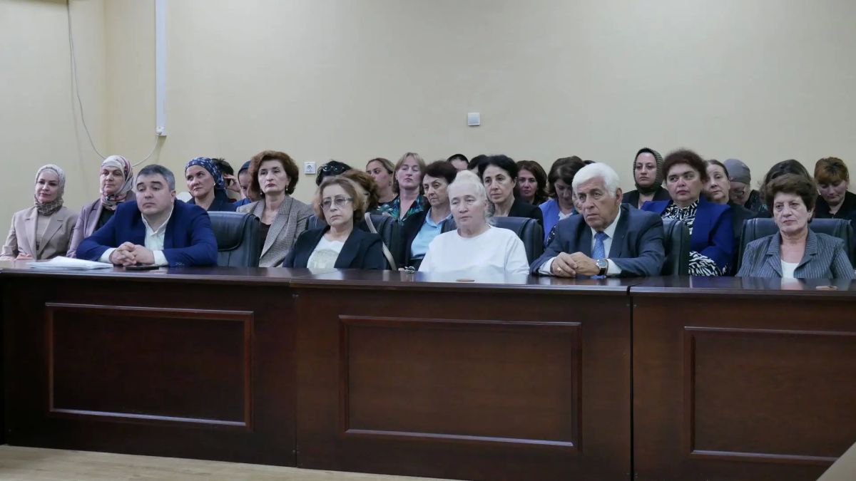 Сотрудники ВНИИ МВД России провели мониторинг общественного мнения в Карачаево-Черкесии Сотрудники ВНИИ МВД России провели мониторинг общественного мнения в Карачаево-Черкесии