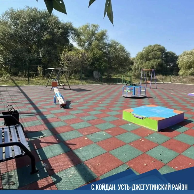В Карачаево-Черкесии благоустроили ещё три общественные территории В Карачаево-Черкесии благоустроили ещё три общественные территории