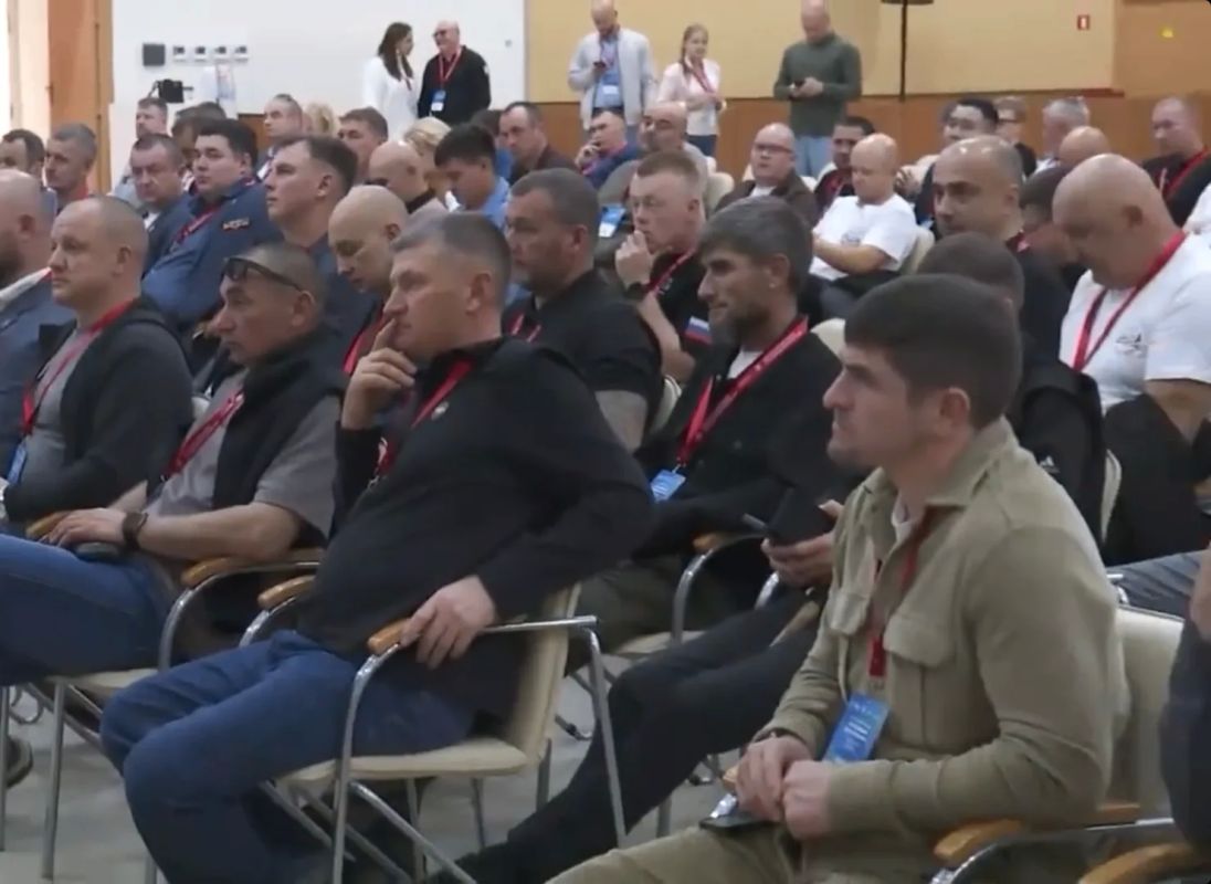 В эти дни во Владивостоке проходят Всероссийские Сборы Ассоциации ветеранов СВО. Более 100 ветеранов СВО со всех регионов страны собрались на одной площадке на территории Дальневосточного федерального университета В эти дни во Владивостоке проходят Всероссийские Сборы Ассоциации ветеранов СВО. Более 100 ветеранов СВО со всех регионов страны собрались на одной площадке на территории Дальневосточного федерального университета