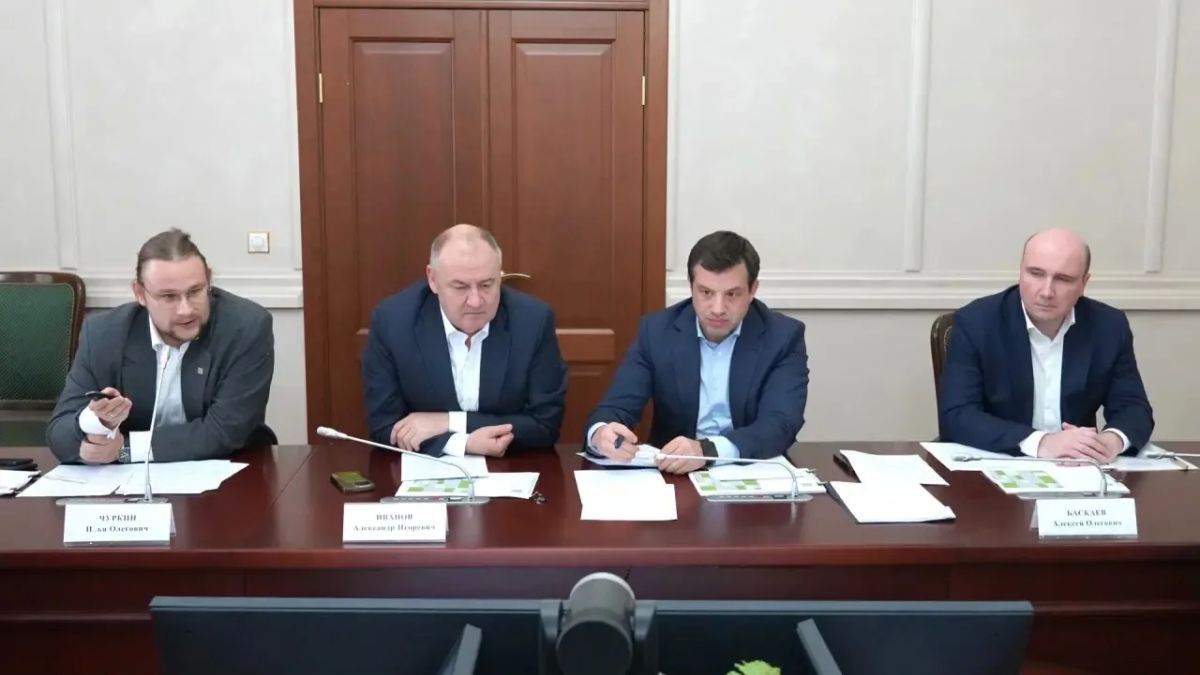 В Доме Правительства Карачаево-Черкесии под председательством Премьер-министра Мурата Аргунова прошло совещание, посвящённое началу разработки мастер-плана города Черкесска совместно с институтом развития ДОМ.РФ В Доме Правительства Карачаево-Черкесии под председательством Премьер-министра Мурата Аргунова прошло совещание, посвящённое началу разработки мастер-плана города Черкесска совместно с институтом развития ДОМ.РФ