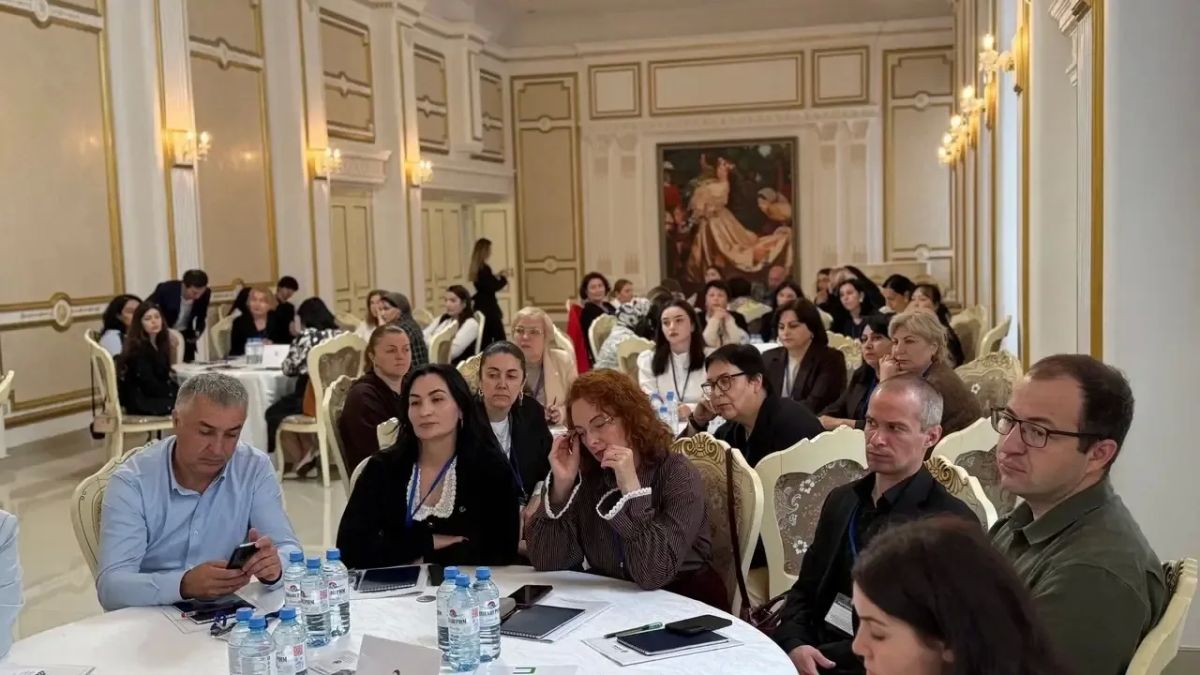 В Черкесске прошел семинар для сотрудников социальных служб и организаций республики, работающих с участниками СВО и их семьями В Черкесске прошел семинар для сотрудников социальных служб и организаций республики, работающих с участниками СВО и их семьями