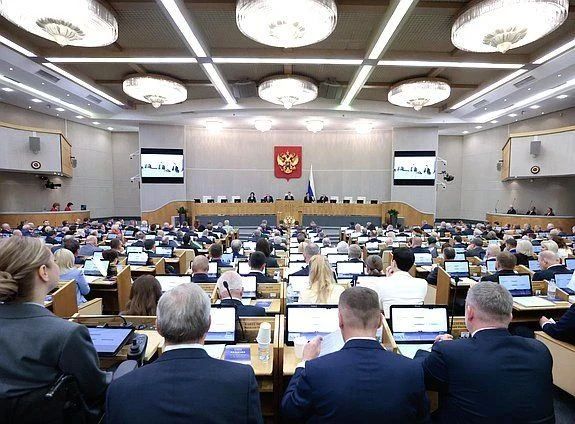 Сегодня состоялось торжественное первое заседание Государственной Думы Федерального Собрания Российской Федерации IX созыва Сегодня состоялось торжественное первое заседание Государственной Думы Федерального Собрания Российской Федерации IX созыва