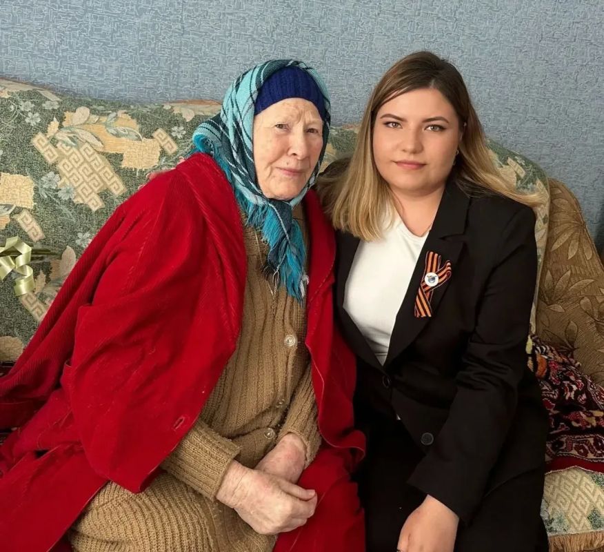 Алексей Баскаев: Сегодня, в Международный день пожилого человека, от имени жителей города, от себя лично искренне благодарю наших старших за бесконечную доброту, мудрость, заботливые руки, заботу и терпение, неоценимый вклад... Алексей Баскаев: Сегодня, в Международный день пожилого человека, от имени жителей города, от себя лично искренне благодарю наших старших за бесконечную доброту, мудрость, заботливые руки, заботу и терпение, неоценимый вклад...