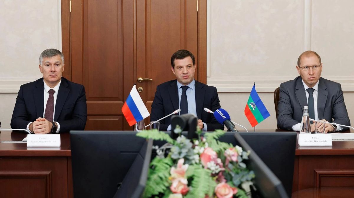Премьер-министр КЧР обсудил с делегациями Африки, Азии и Турции развитие сотрудничества Премьер-министр КЧР обсудил с делегациями Африки, Азии и Турции развитие сотрудничества