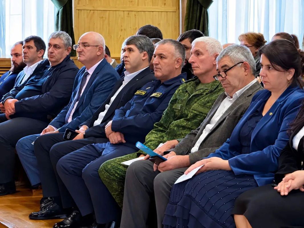 В Усть-Джегутинском районе состоялось заседание выездной межведомственной комиссии с участием ветеранов и членов семей участников СВО В Усть-Джегутинском районе состоялось заседание выездной межведомственной комиссии с участием ветеранов и членов семей участников СВО