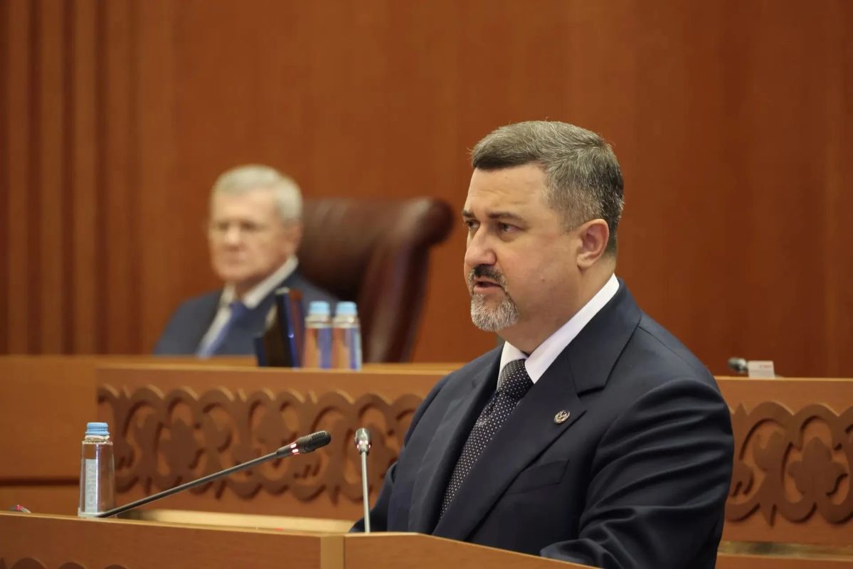 Александр Иванов поздравил Главу Дагестана со вступлением в должность Александр Иванов поздравил Главу Дагестана со вступлением в должность