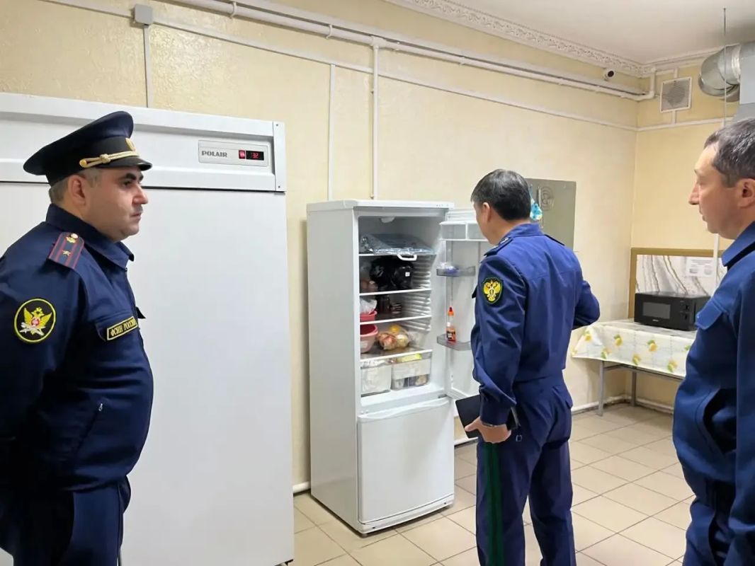 Исполняющий обязанности прокурора Карачаево-Черкесской Республики Санал Бахников провел проверку исправительного центра в пос Исполняющий обязанности прокурора Карачаево-Черкесской Республики Санал Бахников провел проверку исправительного центра в пос