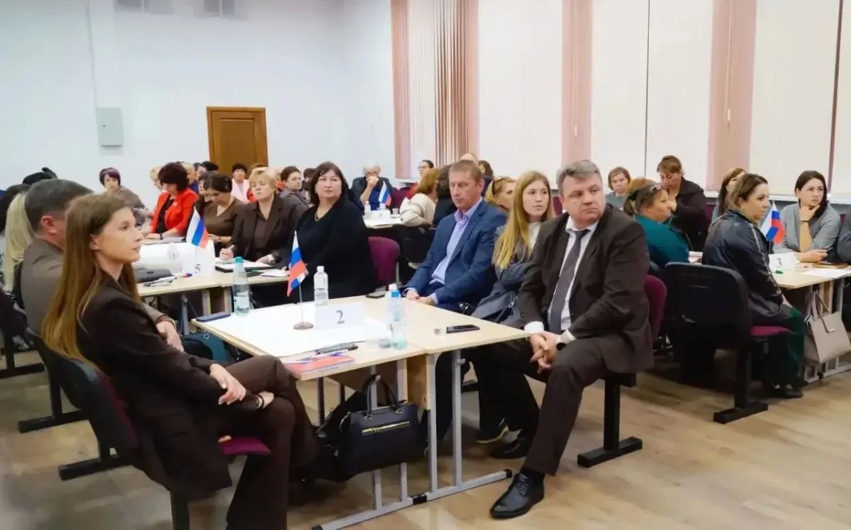 С участием горраймежпрокуроров на обучающем семинаре обсуждены вопросы организации в школах штаба воспитательной работы С участием горраймежпрокуроров на обучающем семинаре обсуждены вопросы организации в школах штаба воспитательной работы