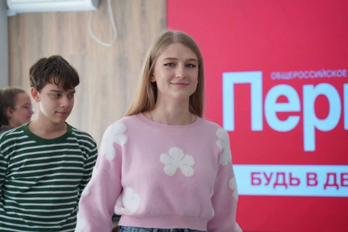 Пробуем себя на сцене вместе со «Школьной классикой»! Пробуем себя на сцене вместе со «Школьной классикой»!