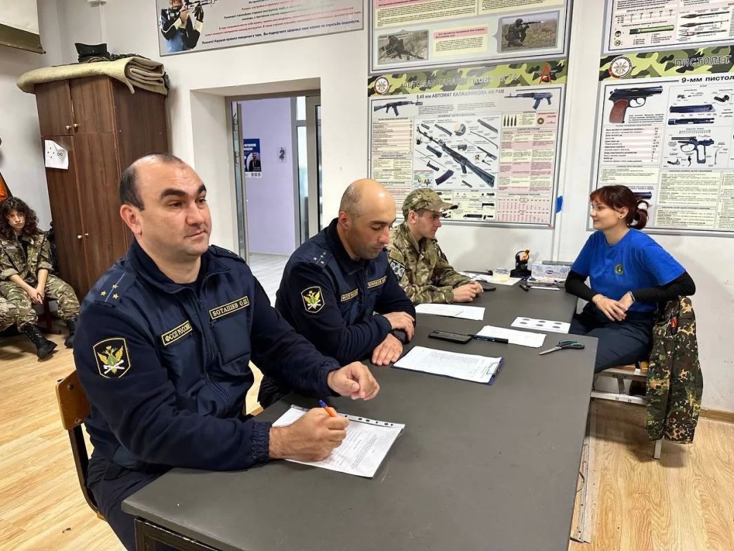 В центре «Авангард» прошел республиканский финал конкурса по военно-прикладным видам спорта «Молодой защитник Отечества» В центре «Авангард» прошел республиканский финал конкурса по военно-прикладным видам спорта «Молодой защитник Отечества»